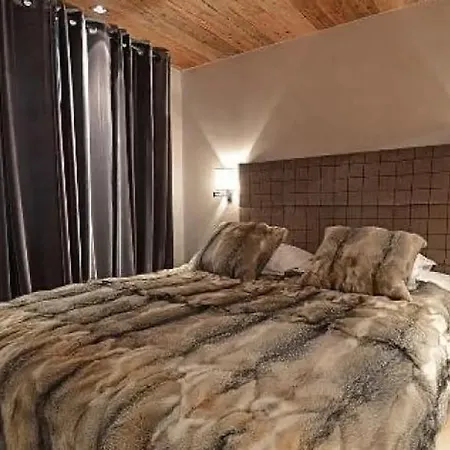 Four Bedrooms Chalet Located In The Very Peaceful Area * Bagnes