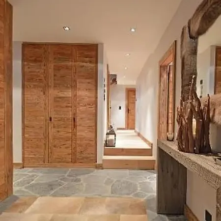 Four Bedrooms Chalet Located In The Very Peaceful Area